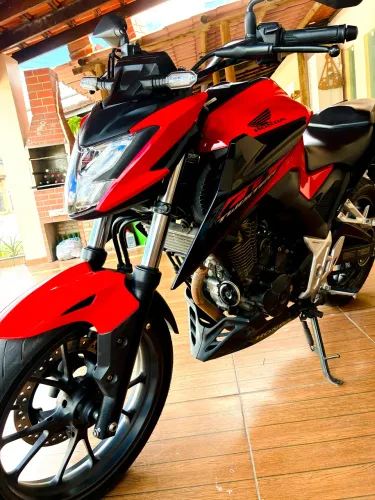 Cb Twister 300f