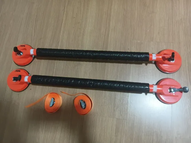 Vendo semi novo   Rack ventosa para carregar caiaque/prancha/escada