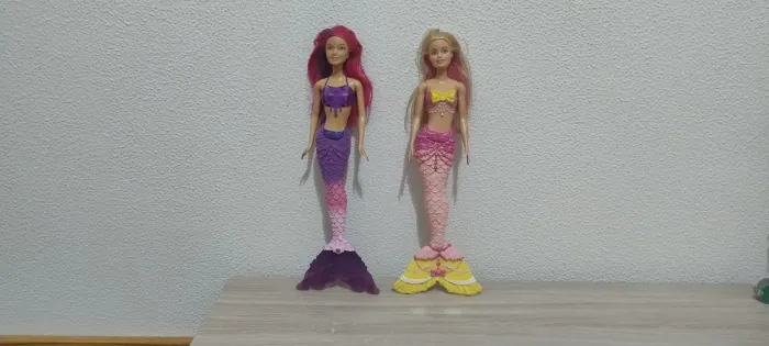 2 bonecas Barbie Dreamtopia Sereia