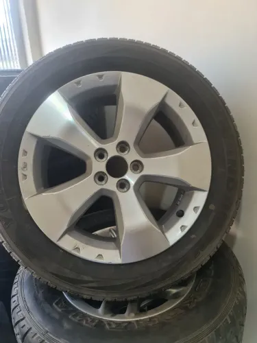 O1 roda da Subaru Suv Tribeca