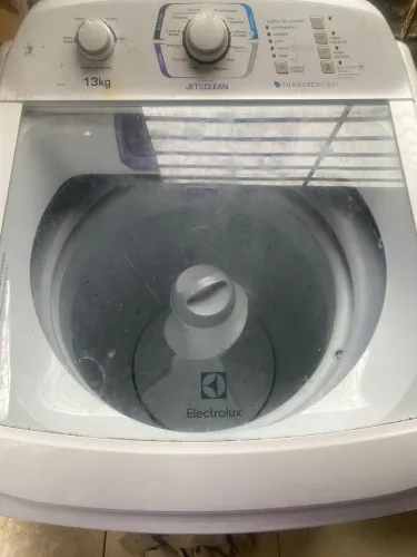 Máquina Electrolux com defeito