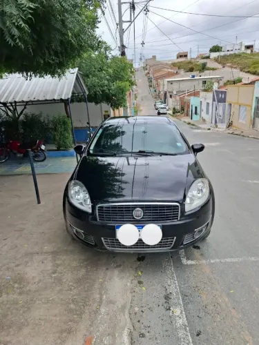 Fiat Linea 1.9/ HLX 1.9/ 1.8 Flex 16V 4P 2011