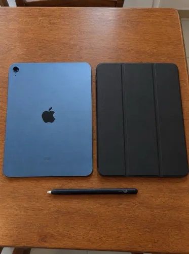 iPad 10ª Geração 64GB Azul + Caneta Anti-Palm + Capa