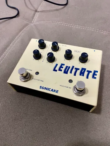 Pedal Sonicake Levitate Reverb + Delay + Fonte