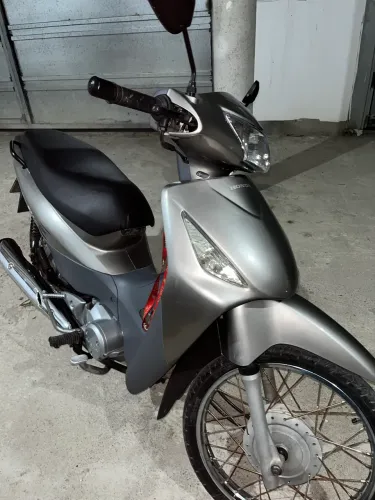 Moto Honda Biz 125