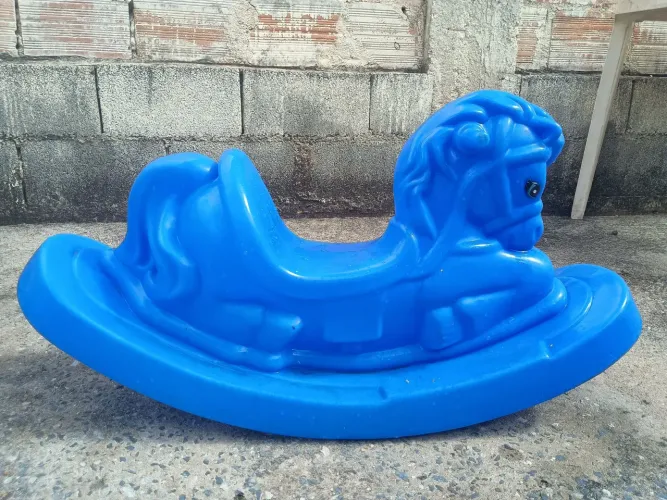 Balanço de cavalinho retirar no local
