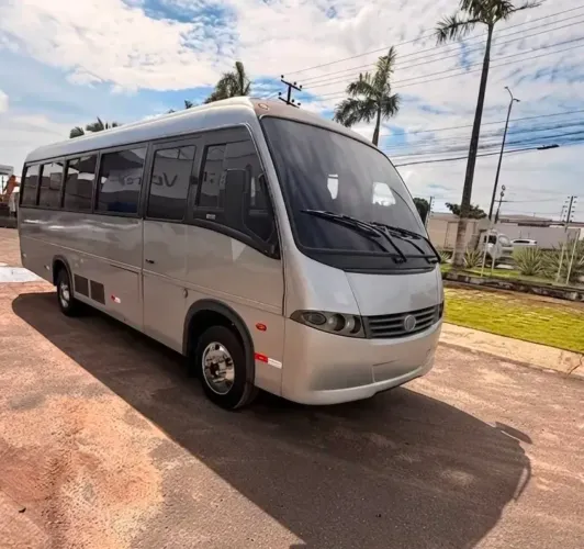 Micro-Ônibus Volare W8 Executivo 1p 28L 2011