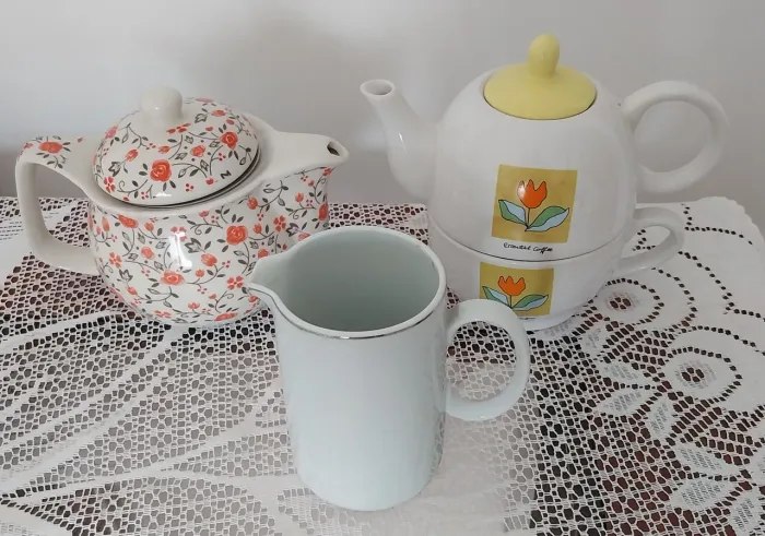 Kit Bule-xícara, Bule com indústria e mini leiteira