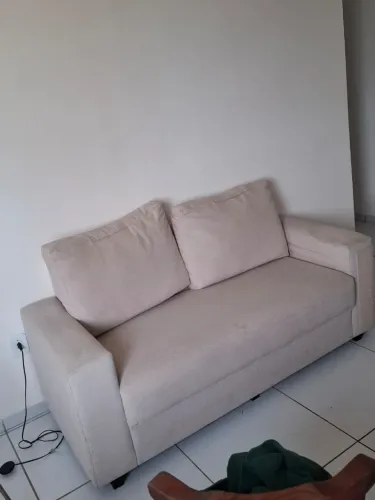 Sofá usado linho estrutura conservada