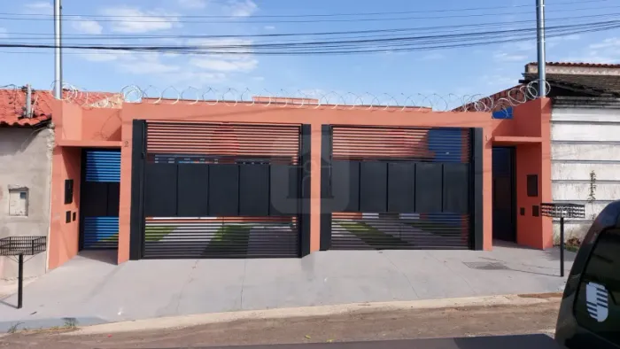 Casa à venda no bairro São Jorge.
