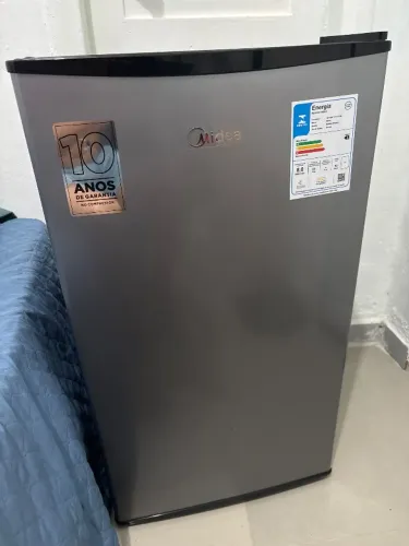 Frigobar cor Inox 93L Inverter Bivolt Midea