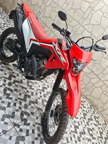 Tornado 300