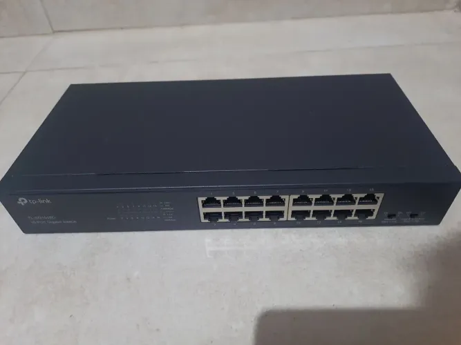 Switch tp link 16 portas