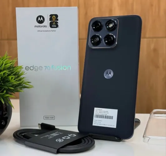 Celular Motorola Moto Edge 70 Fusion 256GB 08GB RAM PRETO BRANCO ENTREGAMOS
