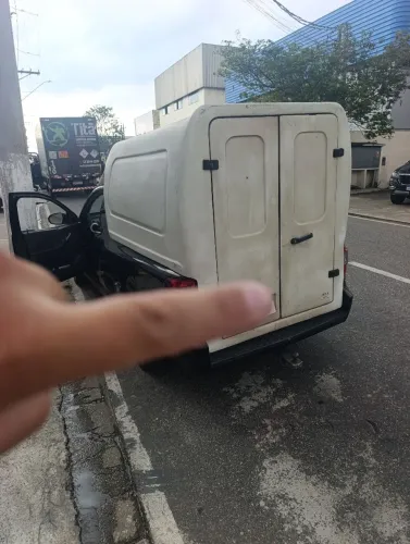 Capota de fibra para Montana frente Agile