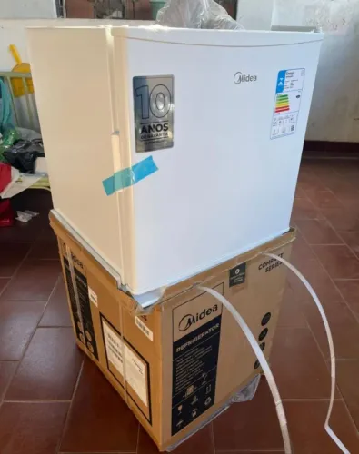 FRIGOBAR MIDEA 45 LITROS