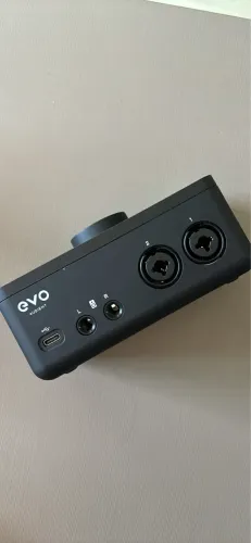 Placa de som Interface de audio Audient Evo 4