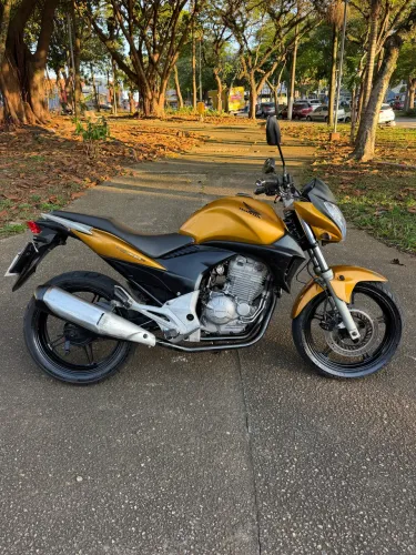 CB 300 ( 2010 ) preço baixo confira !