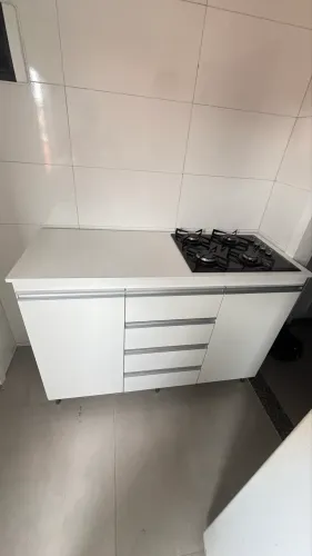 Armário + geladeira