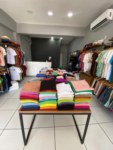 Porteira fechada! Repasso loja de roupa completa em funcionamento, excelente localização