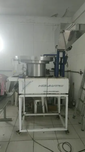 MAQUINA JHM EMPACOTADORA