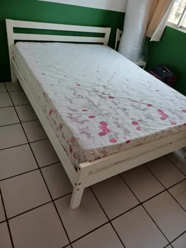 Cama casal (estrado)