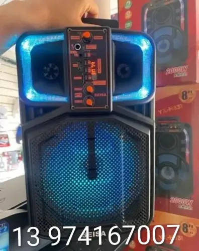 Caixa com um ótimo som e karaoke