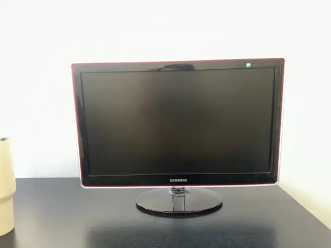 Monitor Samsung LCD 60Hz - HDMI + VGA - Ótimo Estado