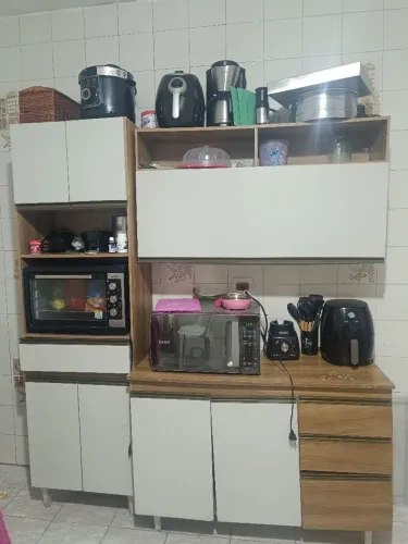 armário