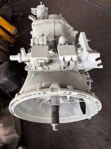 CÂMBIO VOLVO VT2214