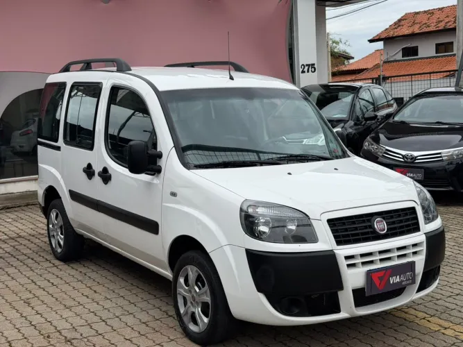 Fiat Doblo Essence 1.8 Flex 16V 5P 2021
