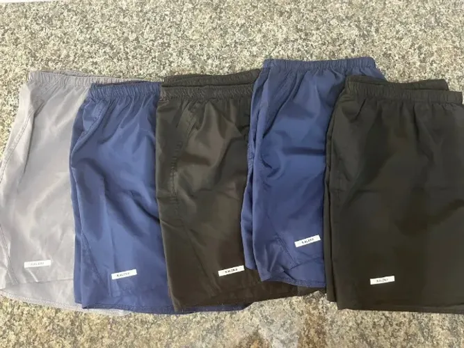 Kit 5 Bermudas Esportivas Kalenji (Decathlon) Tam GGG/3XL (Preto, Azul, Cinza)