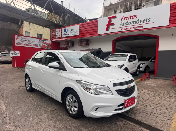Chevrolet Onix JOY Hatch 1.0 8V Flex Mec. 4P 2018