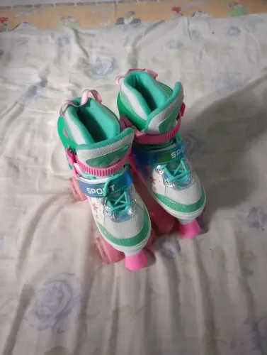 Par de Patins Rosa Infantil Número 34