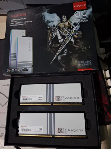 DDR4 Asgard Valkyrie 8gb 3600mhz RGB