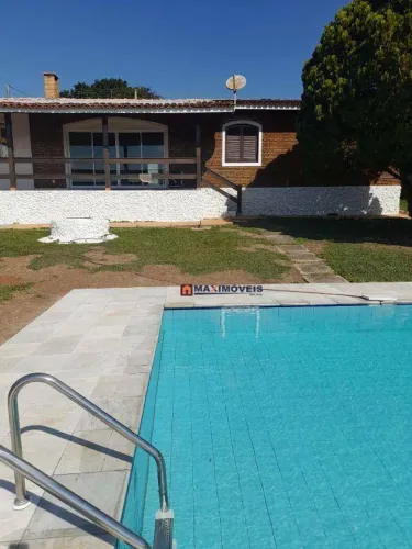 Casa com 3 dormitórios para alugar, 300 m² por R$ 6.350,00/mês - Jardim dos Pinheiros - At