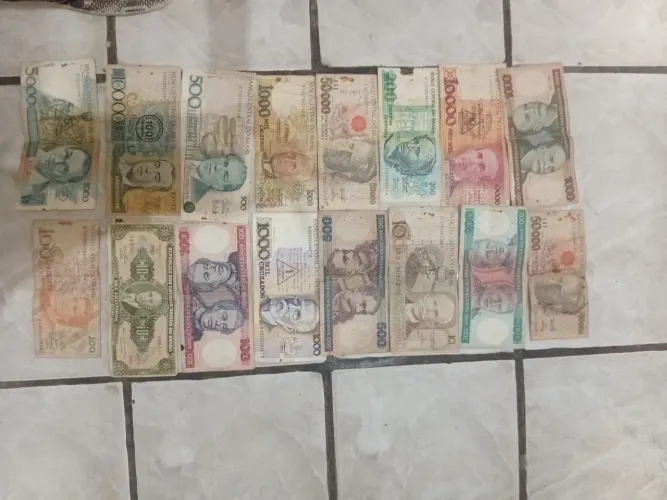 Lote com 16 cédulas brasileiras diferentes