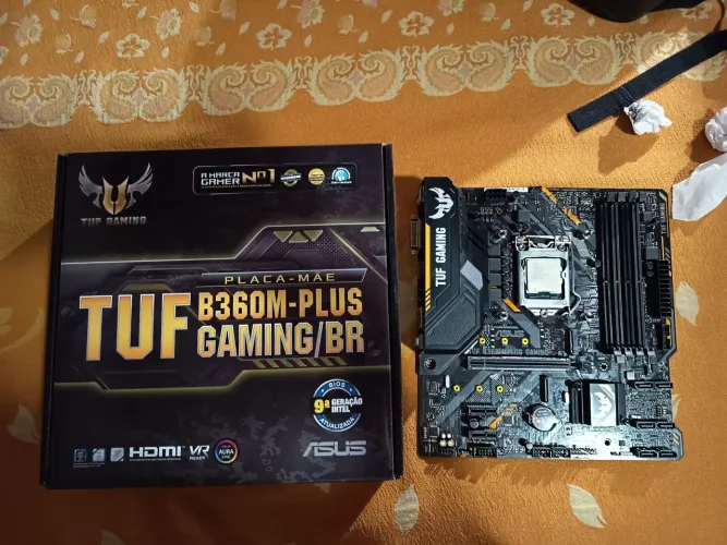 placa mãe b360m + processador i79700