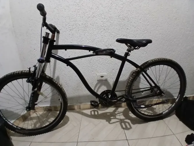 Bicicleta aro 26 com suspensão dupla