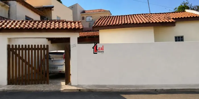 Casa para Venda em Presidente Prudente, PLANALTO, 2 dormitórios, 1 banheiro, 2 vagas