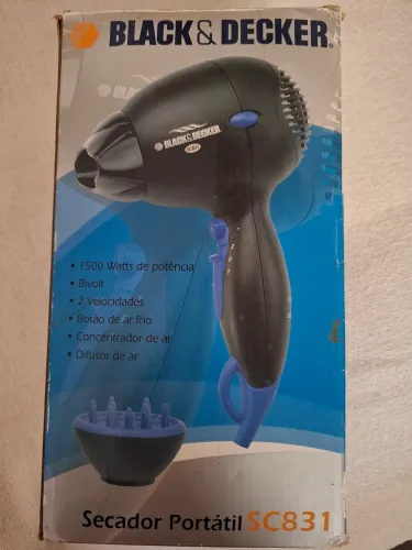 Secador de cabelo portátil Black & Decker SC831