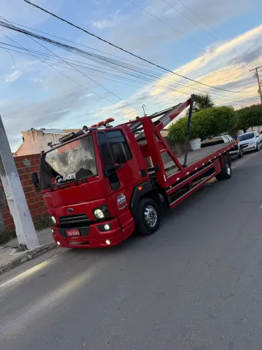 Ford cargo 815 Plataforma 