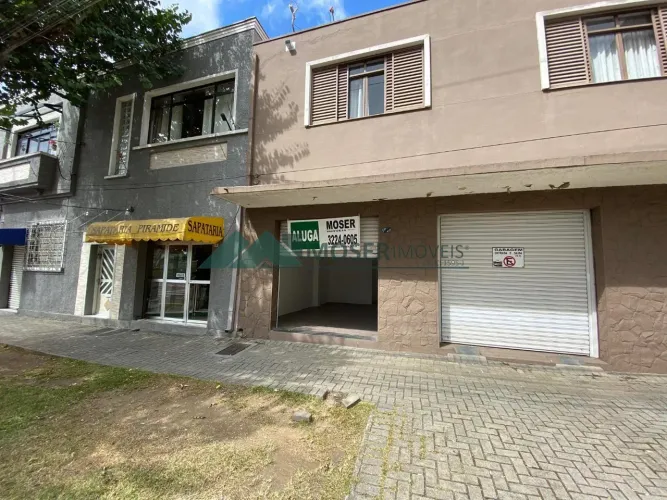 Loja para alugar, 33.00 m2 por R$ 1300.00 - Reboucas - Curitiba/PR