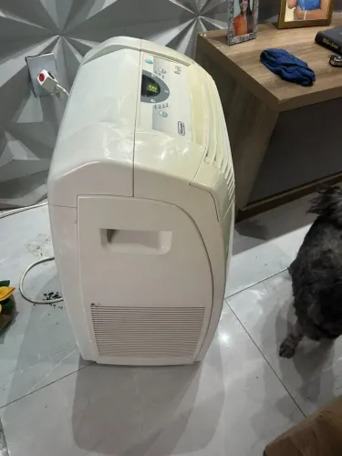 Ar condicionado portátil 12 mil btus 127v Eu negocio