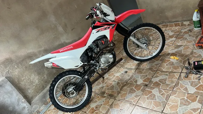 Crf 230 ano 2018