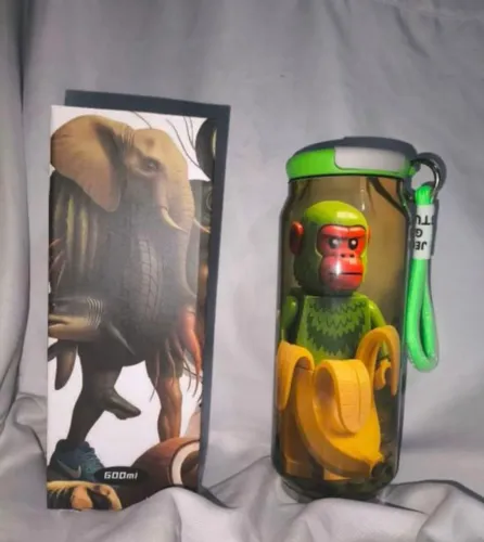 copo térmico chimpanzini bananini lata 600ml
