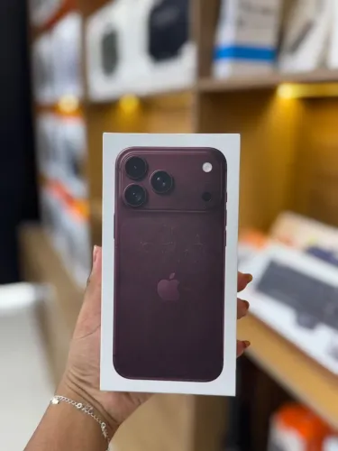 iPhone 18 Pro Max 256gb bordo