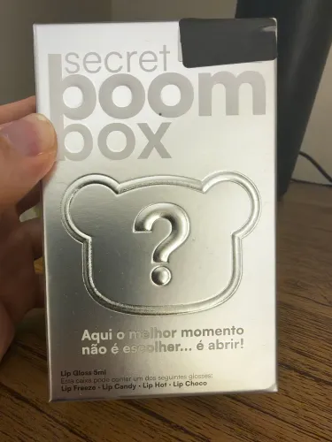 Secret boom box lip gloss