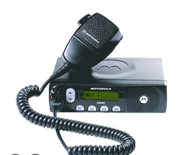05 Rádio amador VHF em perfeito estado