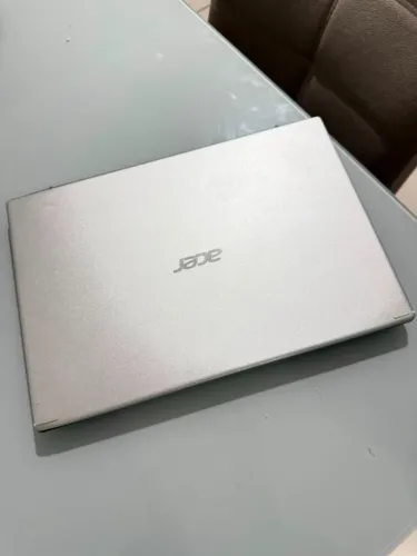 Acer Aspire 5 i5 15,6" Full HD Iris Xe Seminovo